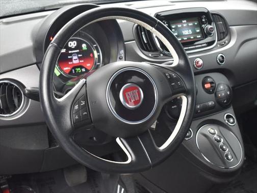2017 FIAT 500e Battery Electric