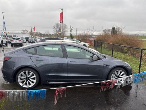 2019 Tesla Model 3 Standard Range Plus