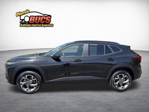 Black Metallic 2025 Chevrolet Trax LT