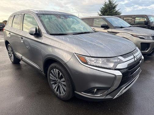 2020 Mitsubishi Outlander SEL