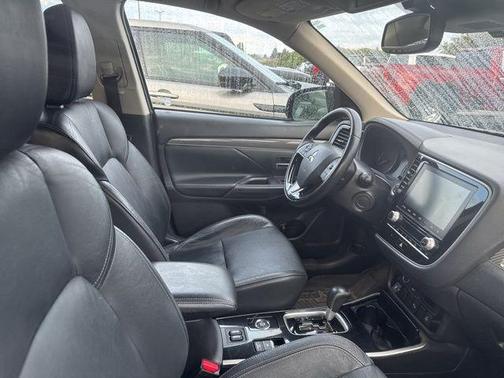 2020 Mitsubishi Outlander SEL