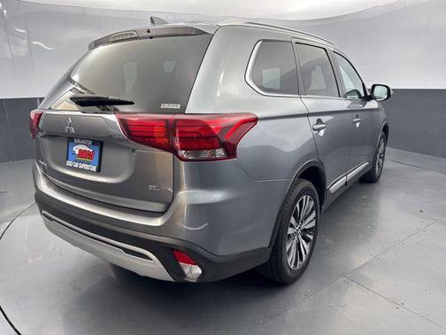 2020 Mitsubishi Outlander SEL