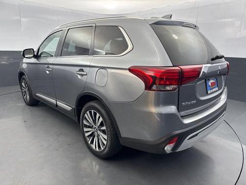 2020 Mitsubishi Outlander SEL