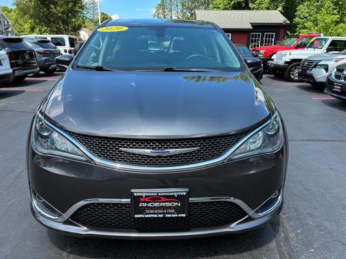 GRAY 2020 Chrysler Pacifica Touring