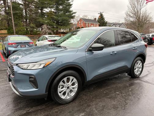 Vapor Blue Metallic 2023 Ford Escape Active
