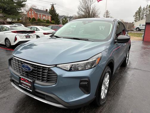 Vapor Blue Metallic 2023 Ford Escape Active