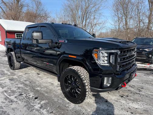2023 GMC Sierra 2500 AT4