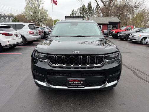 Diamond Black Crystal Pearlcoat 2021 Jeep Grand Cherokee L Limited