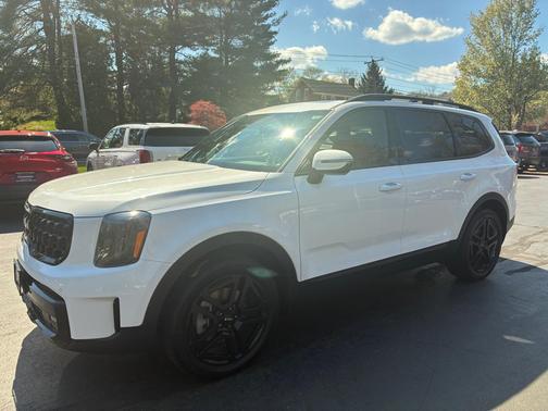 Glacial White Pearl 2024 Kia Telluride SX X-Line