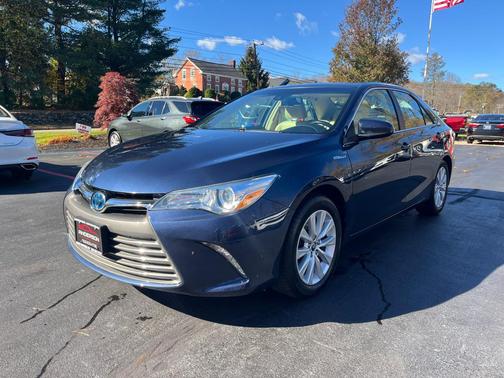 2015 Toyota Camry Hybrid XLE