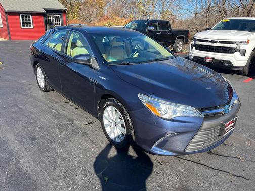 2015 Toyota Camry Hybrid XLE