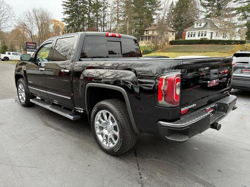 2017 GMC Sierra 1500 Denali