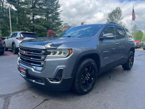 2022 GMC Acadia AT4
