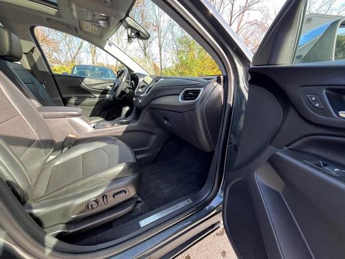 2020 Chevrolet Equinox Premier w/2LZ