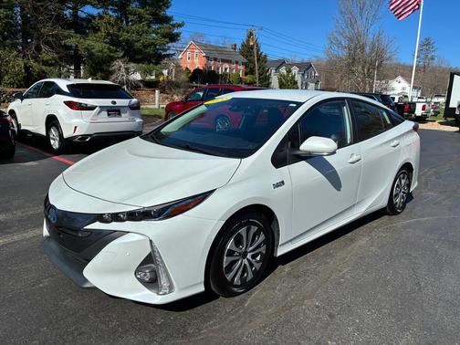 2022 Toyota Prius Prime Limited