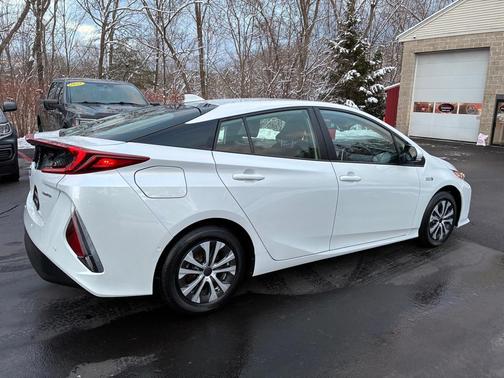 2022 Toyota Prius Prime Limited