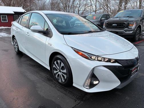 2022 Toyota Prius Prime Limited