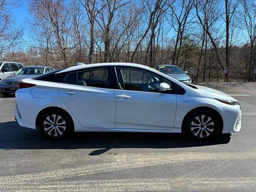 2022 Toyota Prius Prime Limited