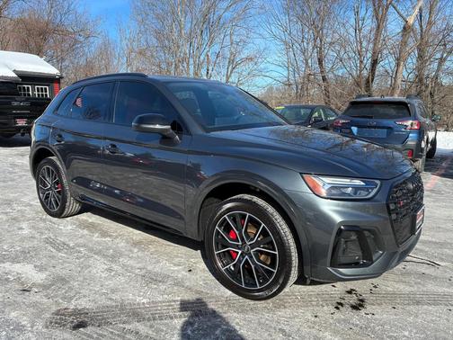 2023 Audi SQ5 3.0T Premium Plus