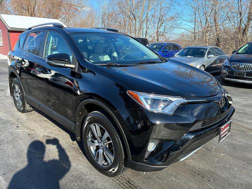 2018 Toyota RAV4 Adventure