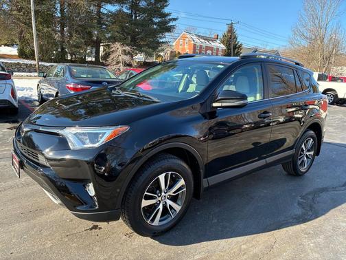 2018 Toyota RAV4 Adventure