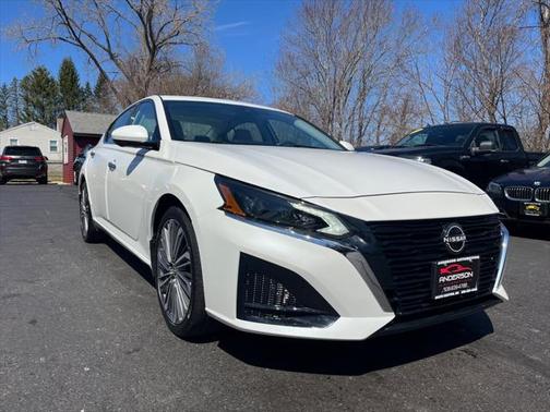 2024 Nissan Altima SL