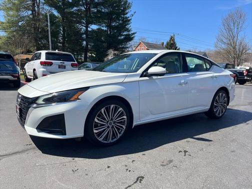2024 Nissan Altima SL