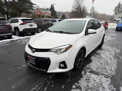 2016 Toyota Corolla S Plus