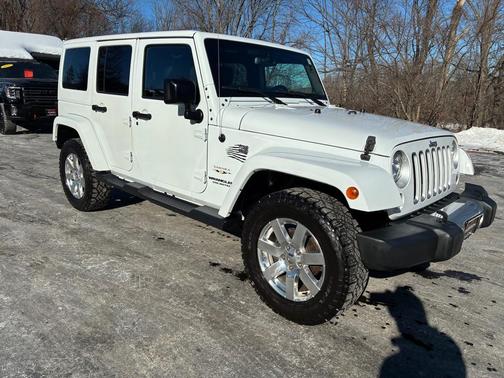 2017 Jeep Wrangler Unlimited Sahara