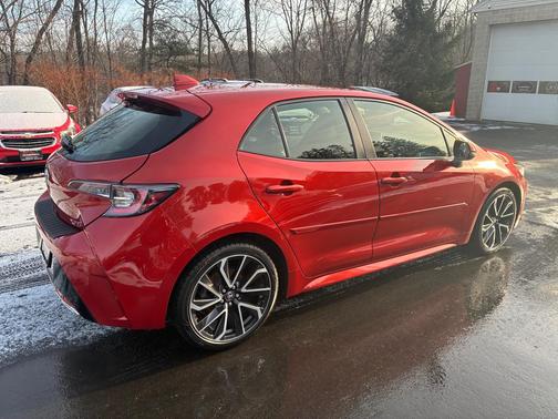 2019 Toyota Corolla Hatchback SE