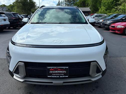 Atlas White 2024 Hyundai KONA Limited