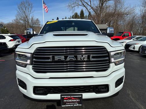 2024 RAM 2500 Laramie Crew Cab 4x4 6'4' Box