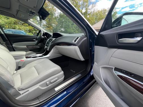 2015 Acura TLX Tech