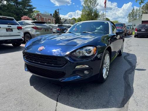 2020 FIAT 124 Spider Base
