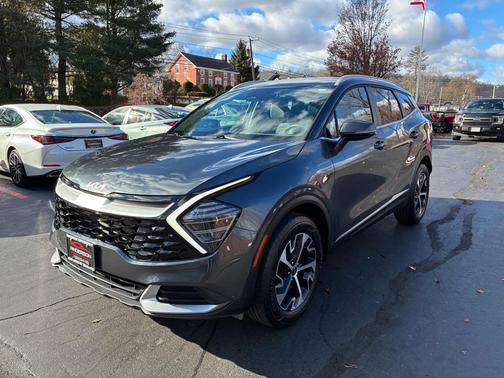 2024 Kia Sportage EX