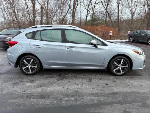 2019 Subaru Impreza 2.0i Premium