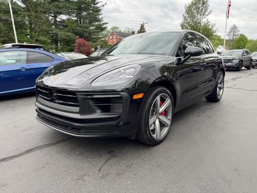 2024 Porsche Macan GTS