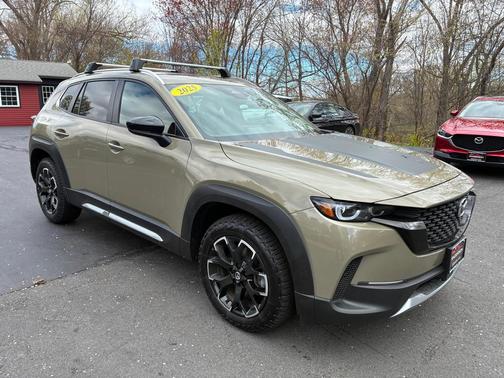 GREEN 2025 Mazda CX-50 2.5 Turbo Meridian Edition