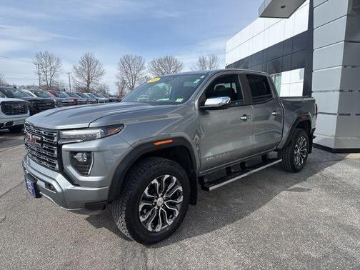 2024 GMC Canyon Denali