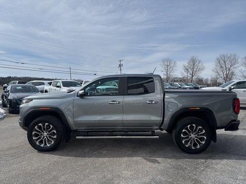 2024 GMC Canyon Denali