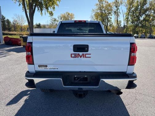 2016 GMC Sierra 2500 Base