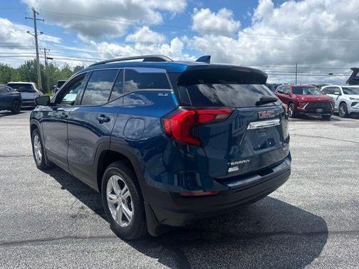 Blue Emerald Metallic 2020 GMC Terrain SLE