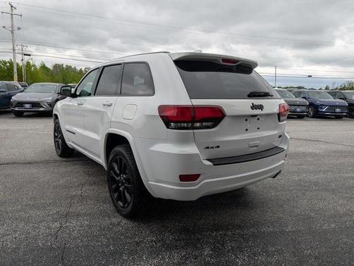 2020 Jeep Grand Cherokee Altitude