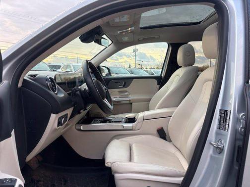 Iridium Silver Metallic 2021 Mercedes-Benz GLB 250 4MATIC