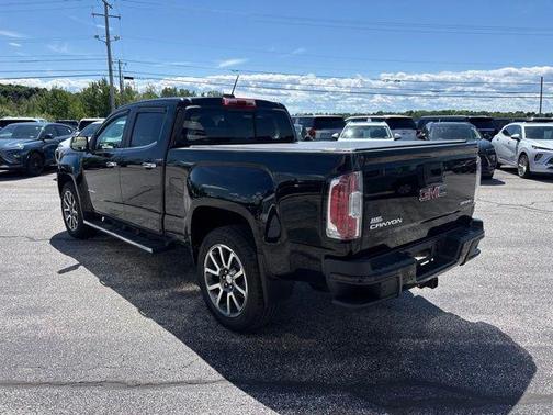 Onyx Black 2019 GMC Canyon Denali