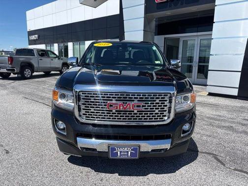 Onyx Black 2019 GMC Canyon Denali