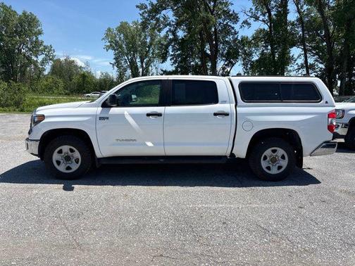 Super White 2021 Toyota Tundra SR5