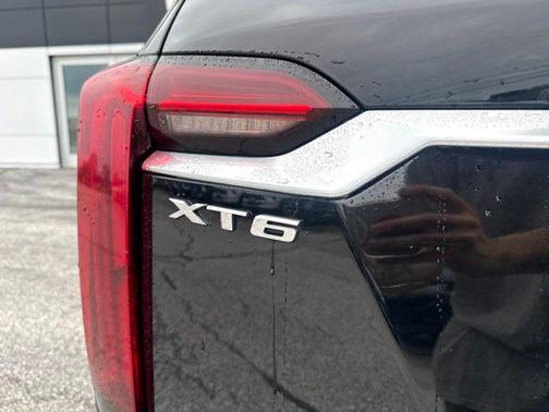 Stellar Black Metallic 2023 Cadillac XT6 Premium Luxury AWD