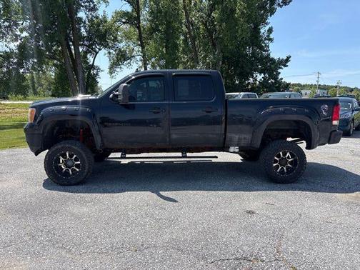 Onyx Black 2011 GMC Sierra 2500 Denali