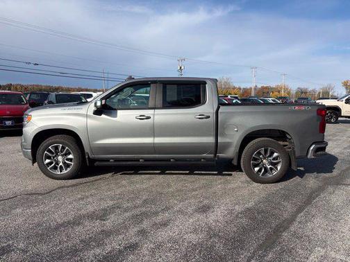 Sterling Gray Metallic 2025 Chevrolet Silverado 1500 LT